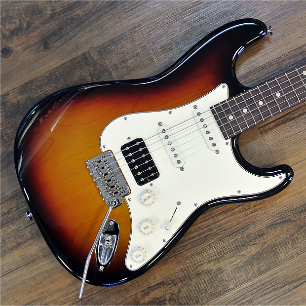 Suhr Classic Pro (HSS) Electric Guitar 3-Tone Burst | Reverb Canada