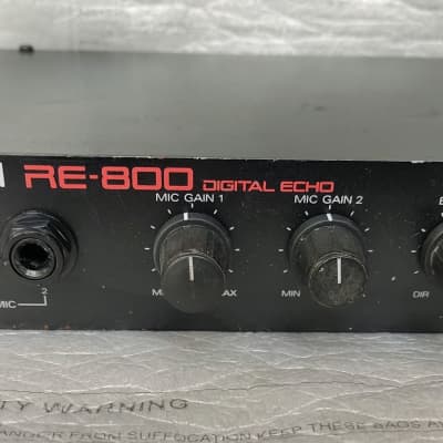 Roland RE-800 90's Digital Echo 1U Rack Effects - 220V
