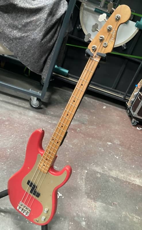 Fender Road Worn '50s Precision Bass | Reverb Canada