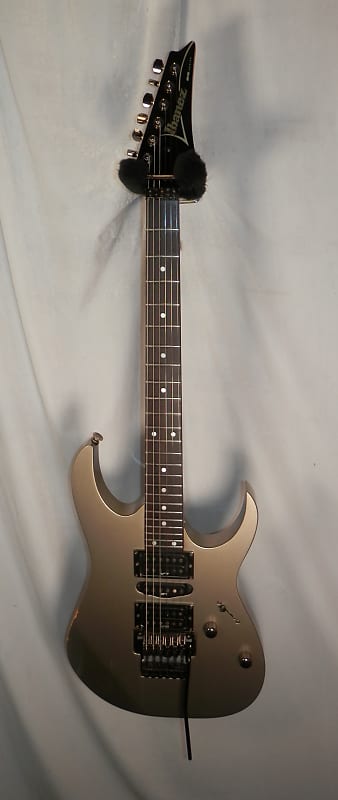 Ibanez RG Series HSH Silver エレキギター Ibanez GIO RG Series HSH, Silver at Gear4music