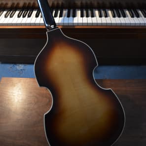 Hofner 500/1 Violin bass 1968 to 71 sunburst image 15