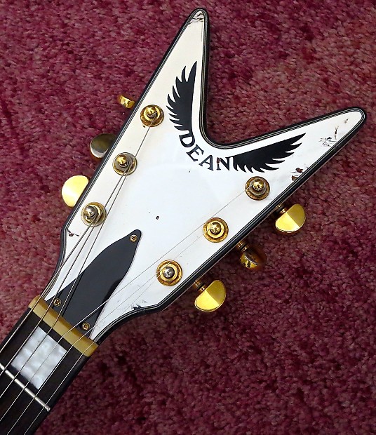 2006 Dean Flying V White w/ Black Binding Previously Owned