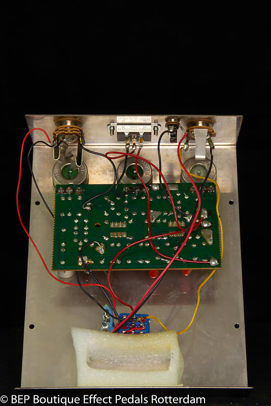 Electro-Harmonix EH 3003 Big Muff π V5 Op Amp Tone Bypass 1979 USA as used  by Andy Martin at Reverb