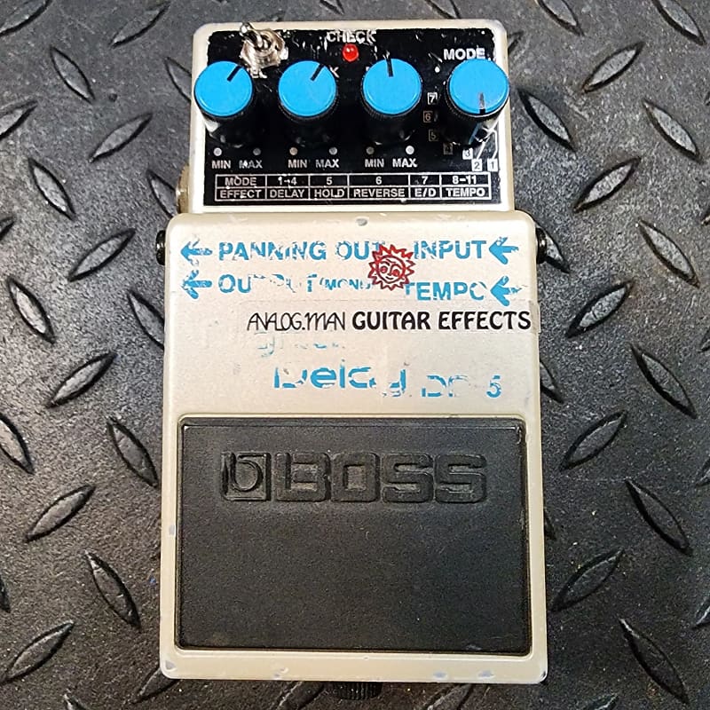 Boss DD-5 Digital Delay | Reverb Canada
