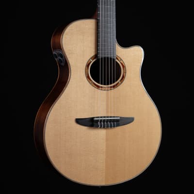 Yamaha NTX5 Nylon String Acoustic/Electric Classical Guitar - Natural