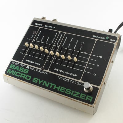 Electro-Harmonix Bass Micro Synthesizer