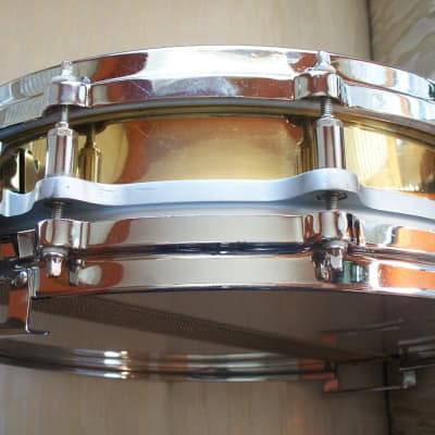 Pearl B-914P Free-Floating Brass 14x3.5 Piccolo Snare Drum (1st Gen) 1984  - 1991