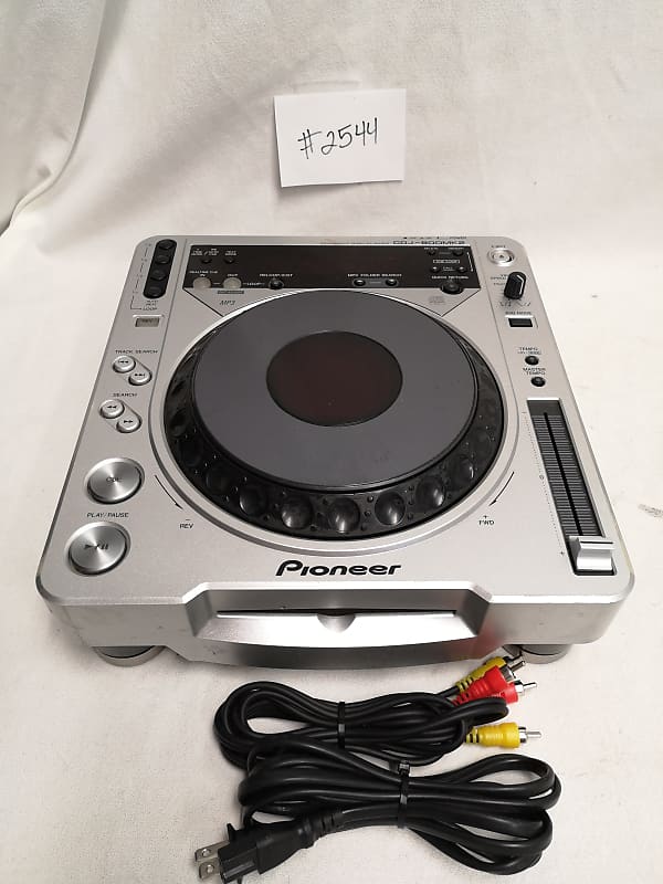 Pioneer CDJ-800MK2 - Professional Digital DJ CD Player with