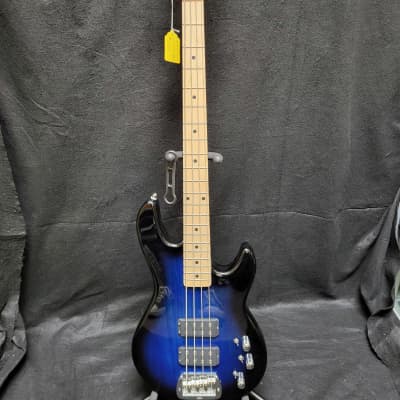 G&L Tribute Series L-2000 Bass Blueburst w/ Maple Fretboard