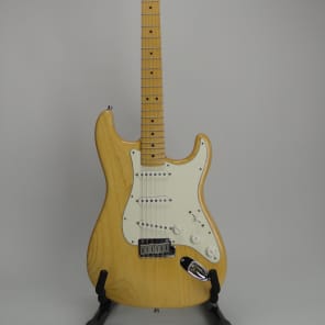 Fender American Series Stratocaster 2001 Natural Ash image 1
