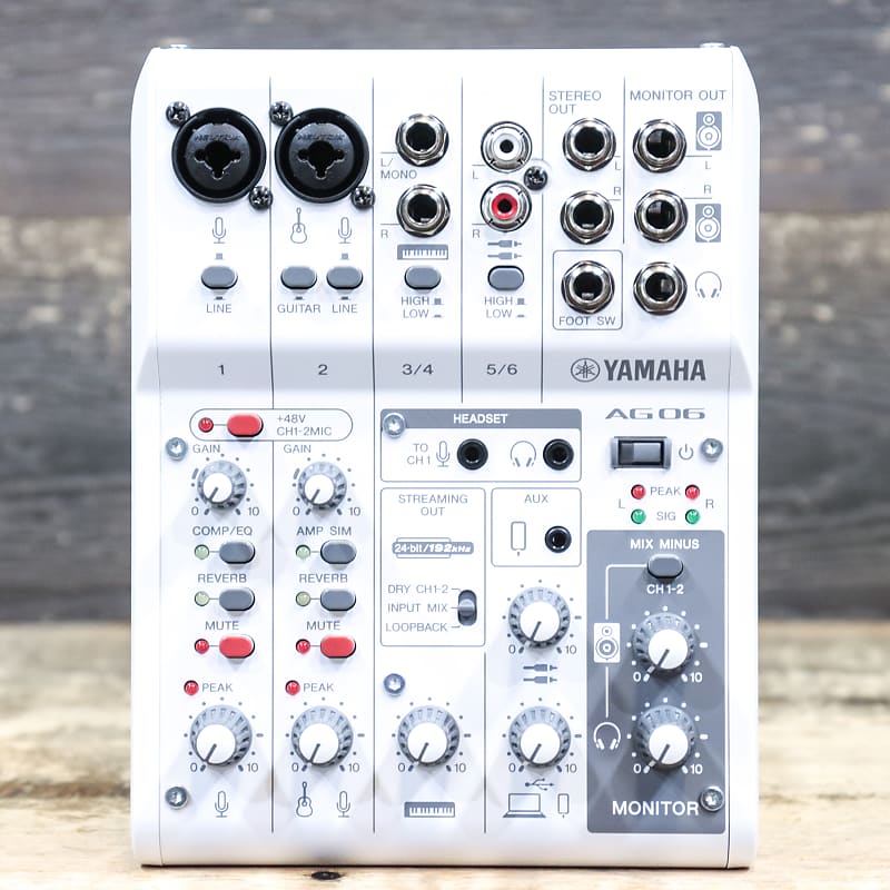 Yamaha AG06MK2 White 6-Channel Live Streaming Mixer / USB Audio