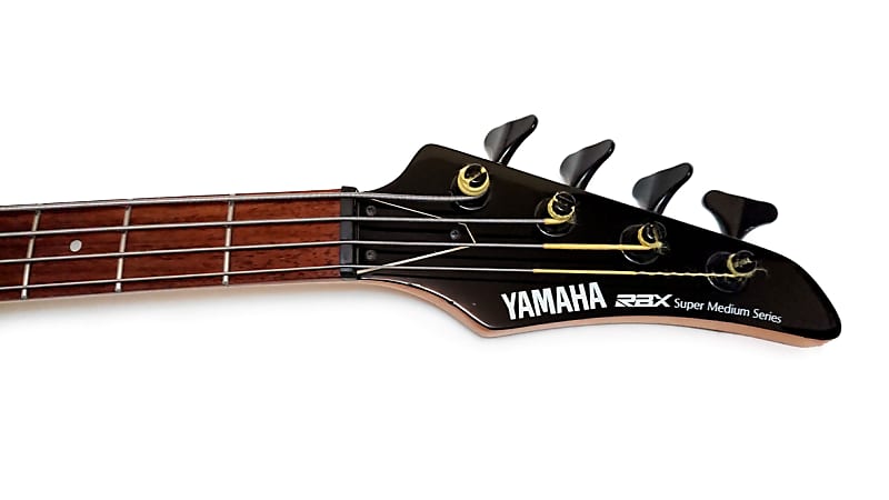 Yamaha Bass RBX 'Super Medium Series' Vintage Japan 1986 in Yamaha Bass RBX 'Super Medium Series' Vintage Japan 1986 in