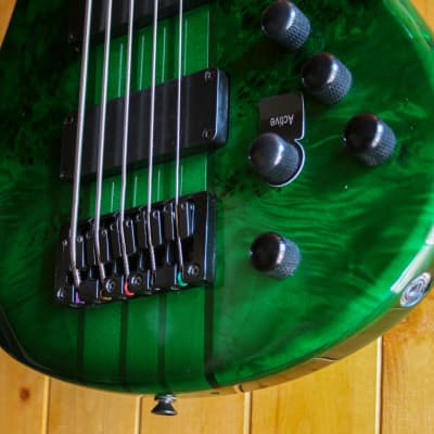 Inyen IBP-500 5 String Bass Guitar - Trans Green *Showroom Condition image 9