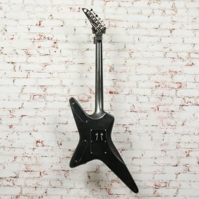 USED Kramer Tracii Guns Gunstar Voyager Outfit Electric Guitar - Black Metallic and Silver Ghost Flames image 9