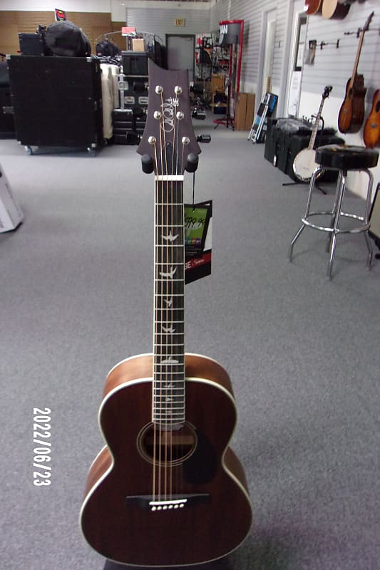 PRS SE Parlor P20 Acoustic Guitar Vintage Mahogany image 1