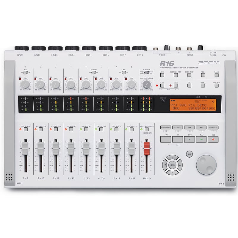 Zoom R16 USB Audio Interface / Digital Multitrack Recorder / Control Surface image 1