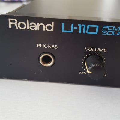 Roland U-110 PCM Sound Module + Sound Library Data ROM Card +  Alesis Midiverb 3