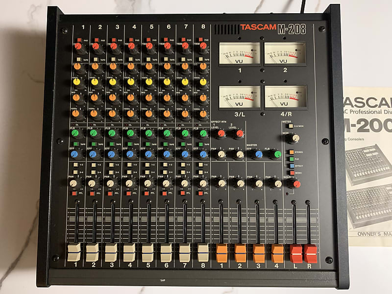 タスカム　TASCAM M-208 アナログミキサー 80s ビンテージ TASCAM M-208 8ch アナログミキサー 80s タスカム ビンテージ