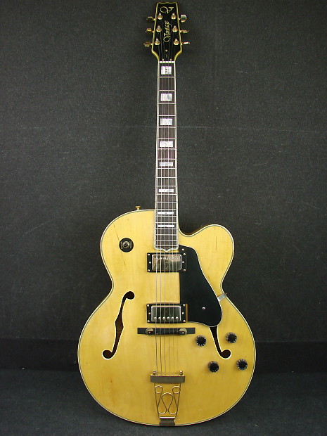 Vantage Model 655 Hollowbody Archtop Natural Finish Electric