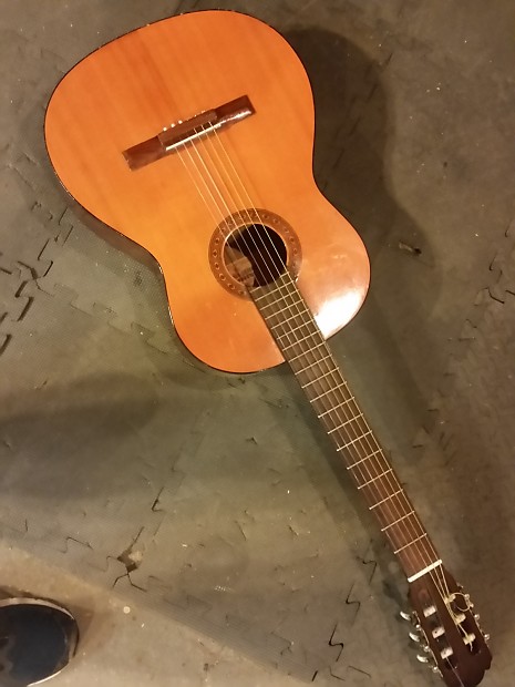 Aria ac sales 6 classical guitar