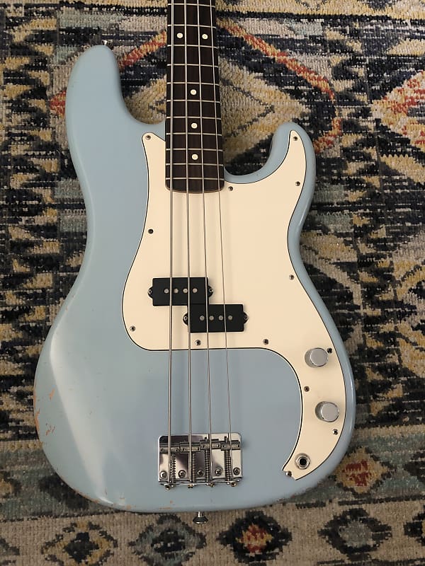 Fender Highway 1 USA Precision Bass - Daphne Blue nitro | Reverb