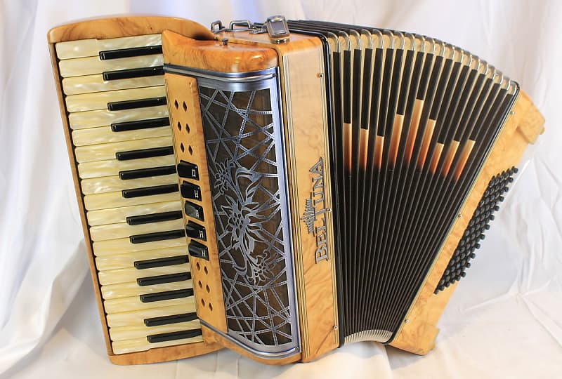 NEW Olive Ash Beltuna Alpstar III Helikon Piano Accordion MMM 34 72 image 1
