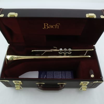 Bach 190S37 Stradivarius Professional Bb Trumpet - Silver-Plated