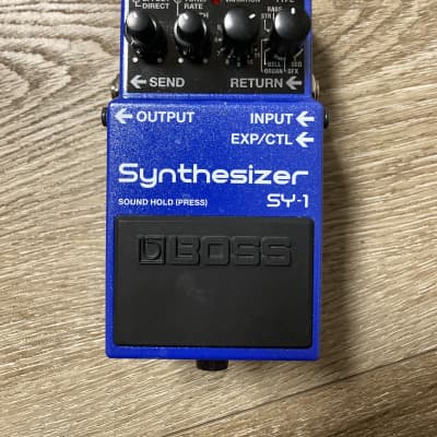 Boss SY-1 Synthesizer