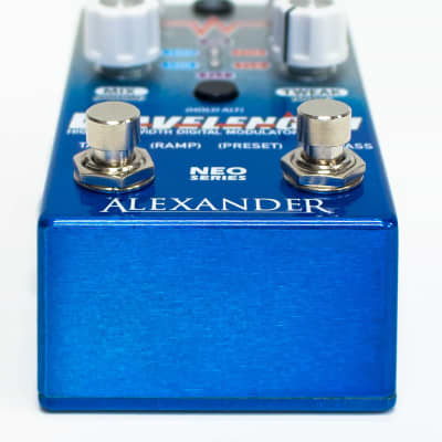 Alexander Wavelength High Bandwidth Digital Modulator Guitar Effect Pedal - NEW image 5