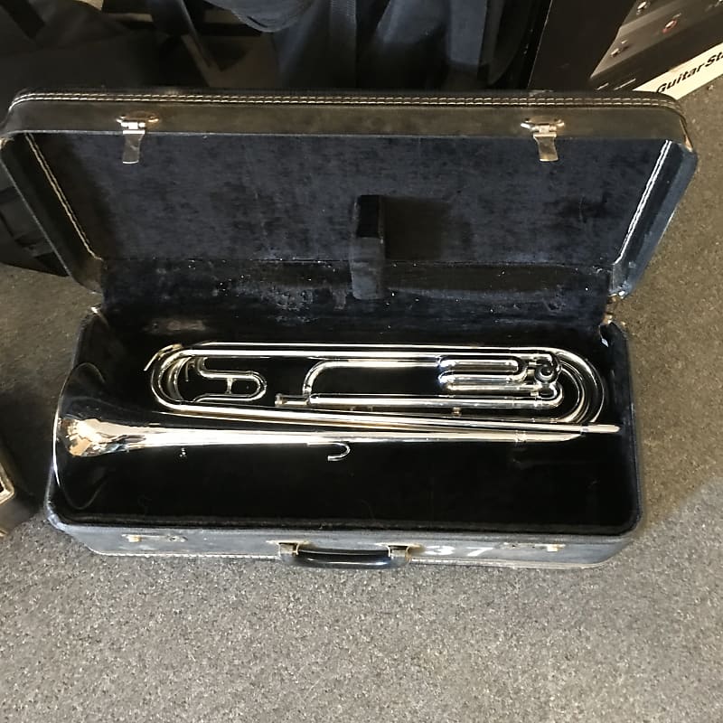 Slingerland Lot of 3 drum and bugle corp bugles ludwig Silver Reverb