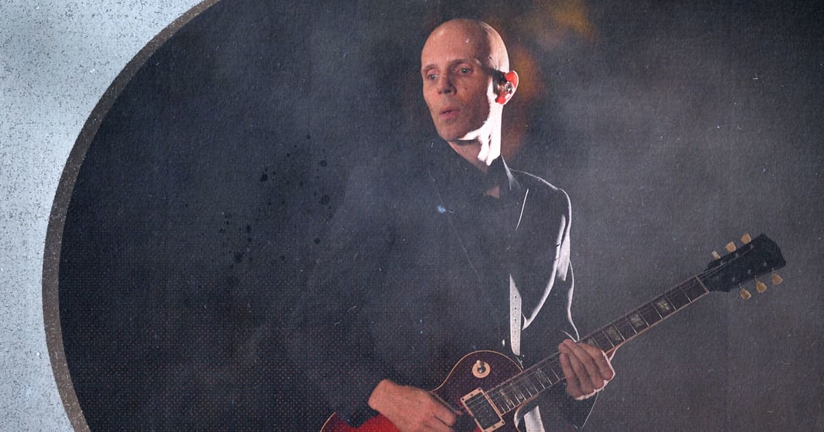 Billy Howerdel on British New Wave & the Making of His | Reverb News