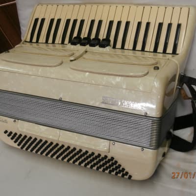 Settimio Soprani Coletta piano accordion 120 bass mod 703/78-- 1965-1975 Cream marble image 21