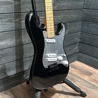 Fender Squier Contemporary Stratocaster Special Electric Guitar - Black image 2
