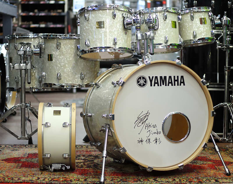 Yamaha Beech Custom Absolute Drum Set image 2