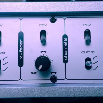 Urei 1601S ミキサー Urei 1601S DJ Mixer (As Is) | Reverb