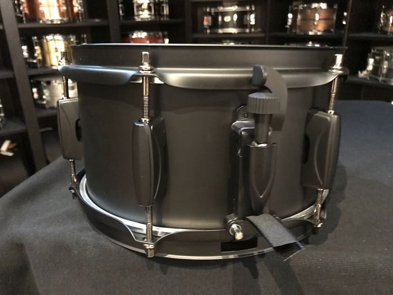 Tama Drums BST1055MBK Metalworks 5.5x10 in. 1mm Steel Snare Drum With  Bracket