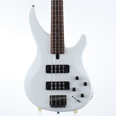 セール中　美品　YAMAHA TRBX304 ヤマハ　ホワイト　新品弦付き YAMAHA TRBX304 WH (ホワイト) エレキベース ヤマハ TRBX300