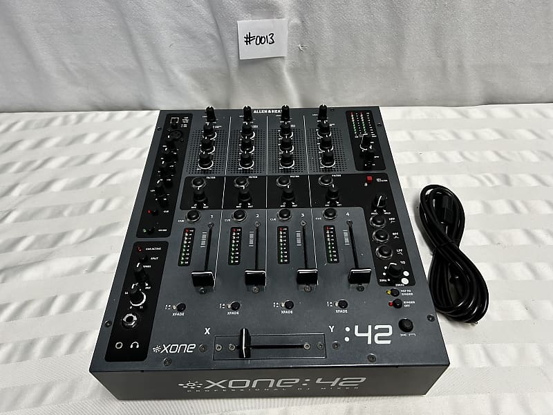 Allen & Heath XONE:42 Professional Four Channel DJ | Reverb Canada