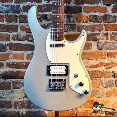 Peavey / Fender Rockmaster Starcaster Partscaster Electric Guitar (2000s - Silver Flake)