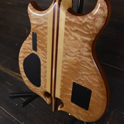 Alembic Custom Stinger Omega lined fretless Bass guitar w LED's 5A Quilted Maple image 18