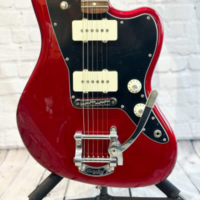 Fender Limited Edition American Special Jazzmaster with Bigsby Vibrato 2016 - Candy Apple Red image 2
