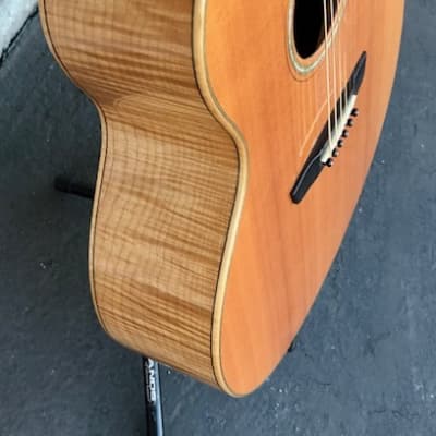 Goodall MJ-Flamed Maple, Sitka Spruce jumbo acoustic guitar-2000 image 4