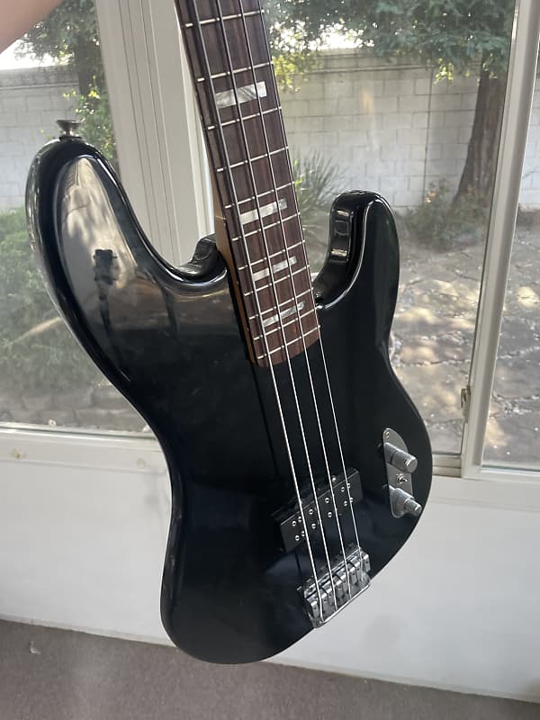 ファッションの 【最終値下げ】Fender Deluxe Big Block P-Bass ベース 