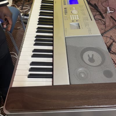 Yamaha DGX640
