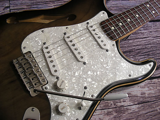 2007 Fender Thinline Chambered F Hole Deluxe Stratocaster With Warmoth Body