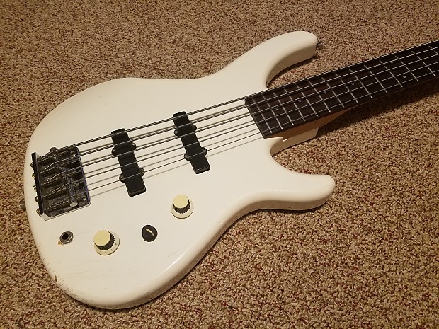 Fender MB5 5 String Electric Bass Guitar MIJ Japan 90s White
