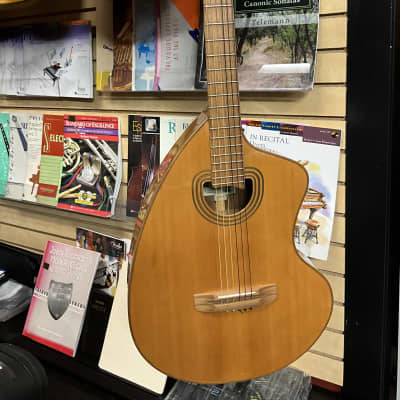 Giannini Craviola classical guitar model GWNCRA-6 handmade in Brazil 1994 in excellent condition with original chipboard case image 6