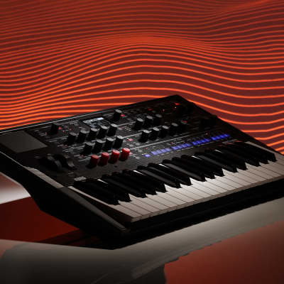 Korg Modwave 37-Key Wavetable Synthesizer