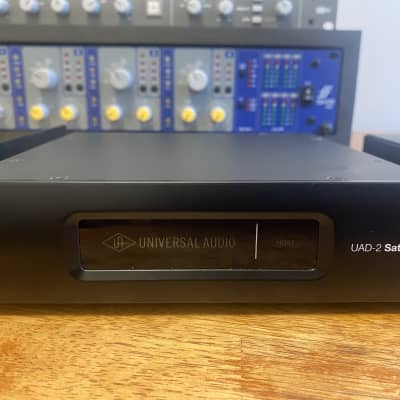 Universal Audio UAD-2 Satellite Thunderbolt OCTO Core | Reverb