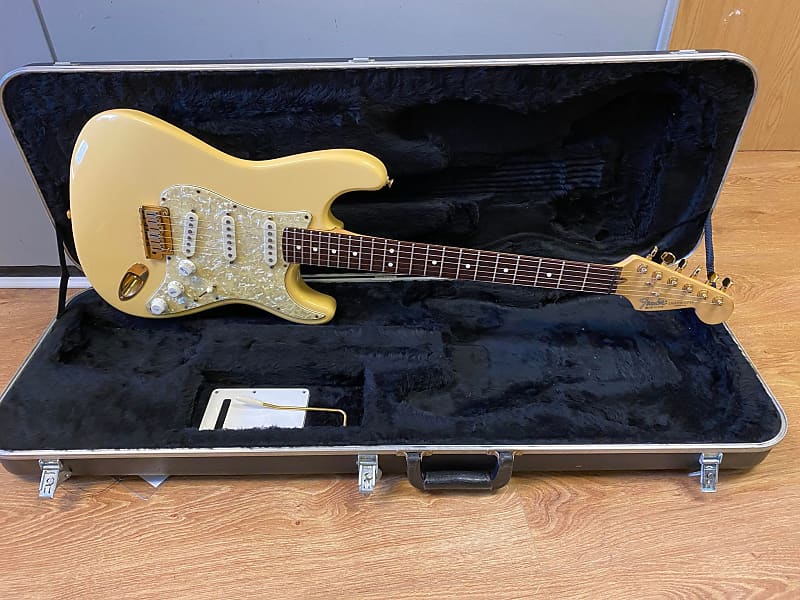 Fender USA アメリカンスタンダードスペシャル1993年製(改造あり)